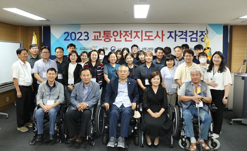 단체사진1.jpg